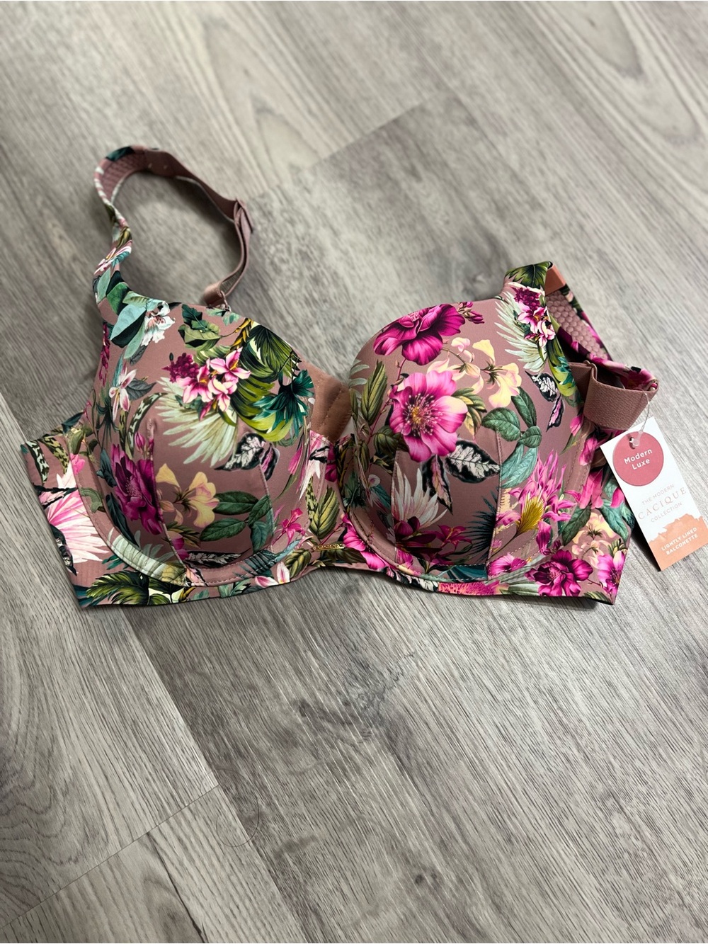 Cacique 38C Floral Bra NWT